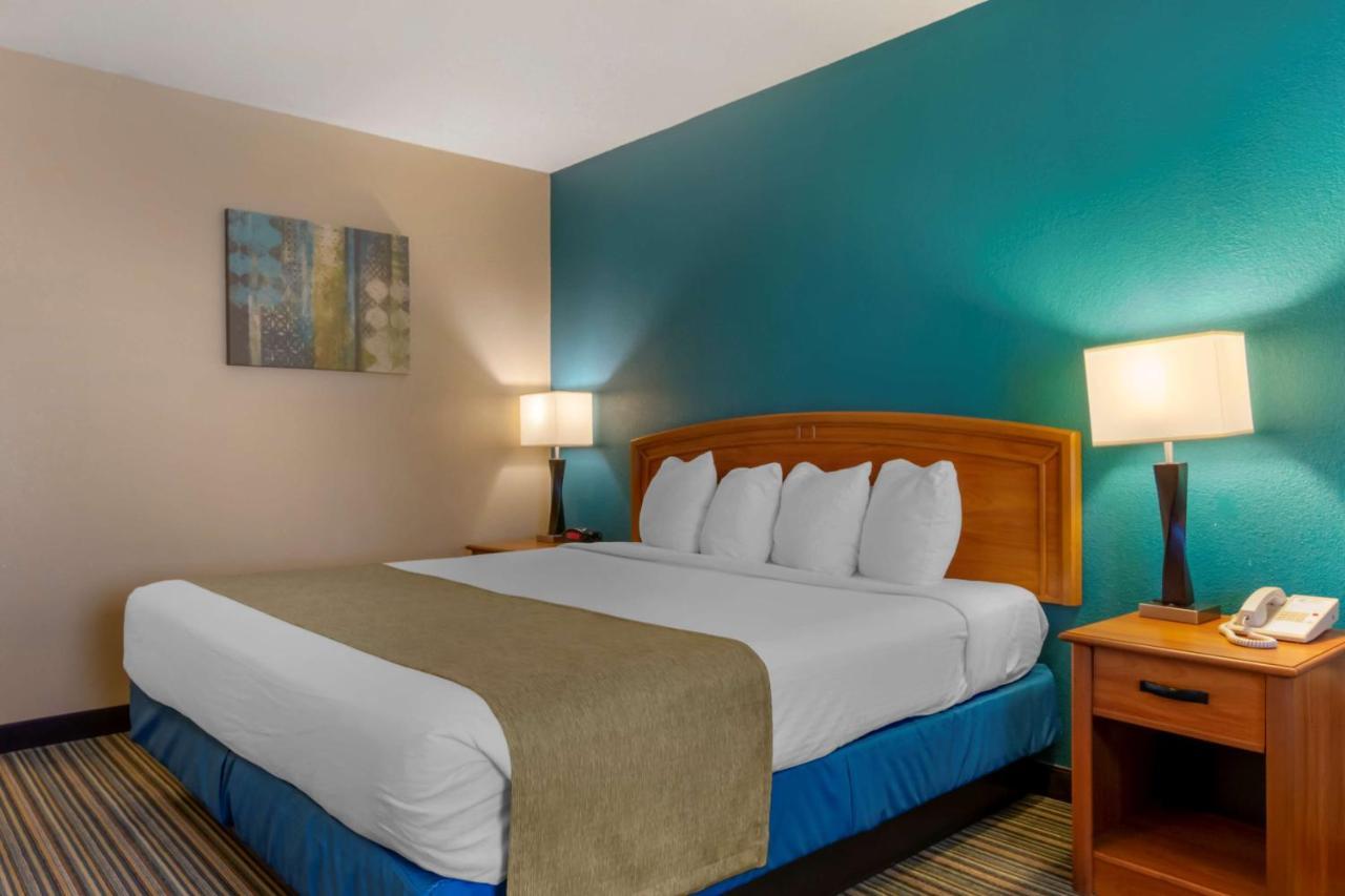 Best Western Governors Inn And Suites Wichita Exterior foto